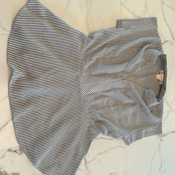 Women’s monteau Los Angeles top size Medium - Picture 2 of 4